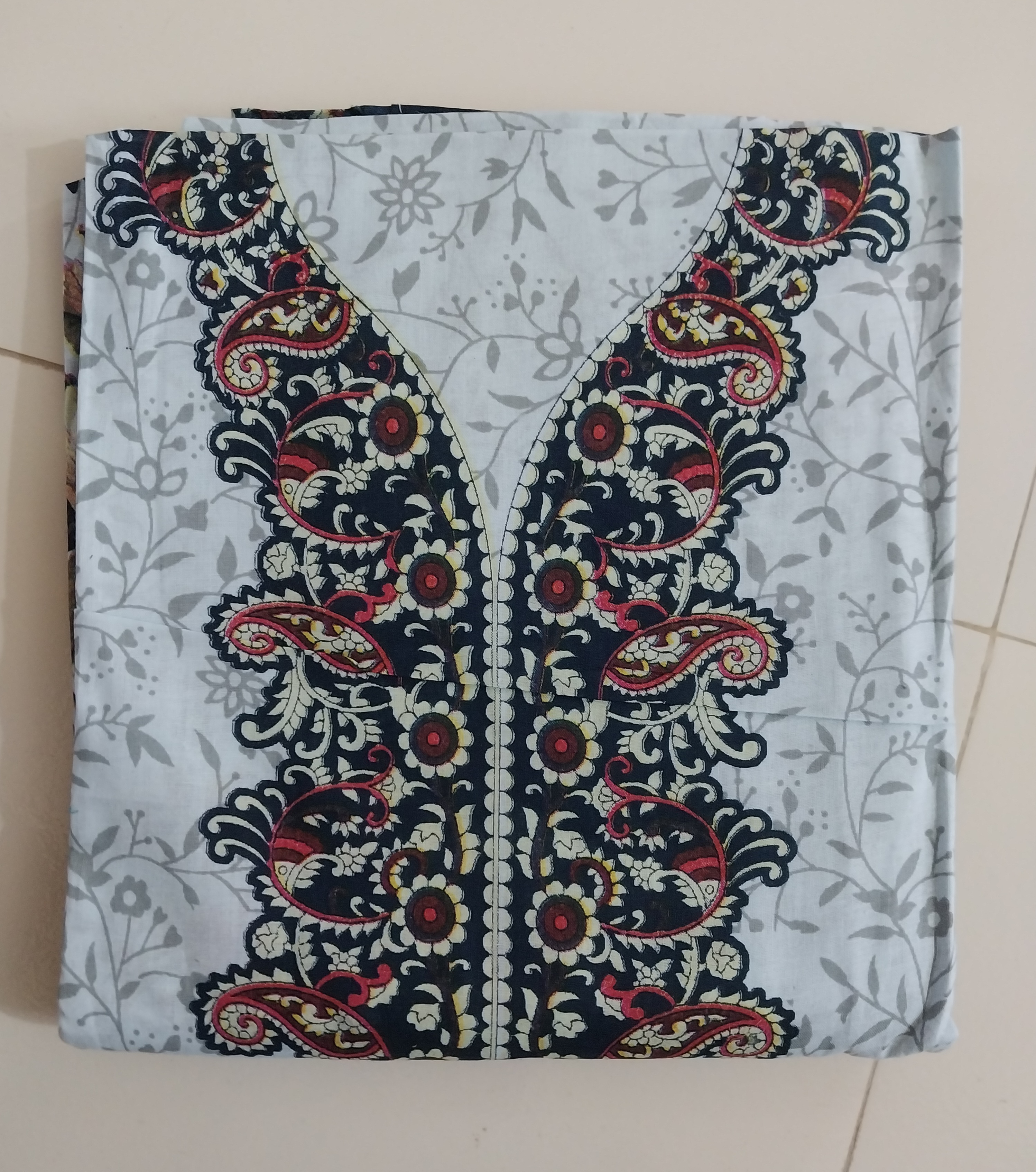 Elegant Grey Printed Three Piece